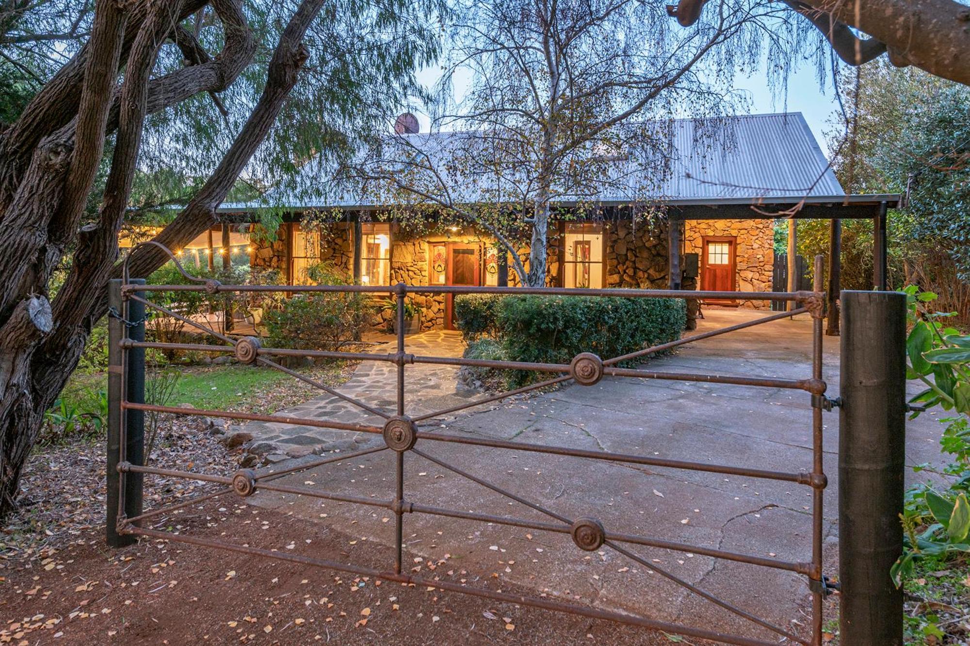 The Enchanted Stone Cottage Margaret River Exterior foto